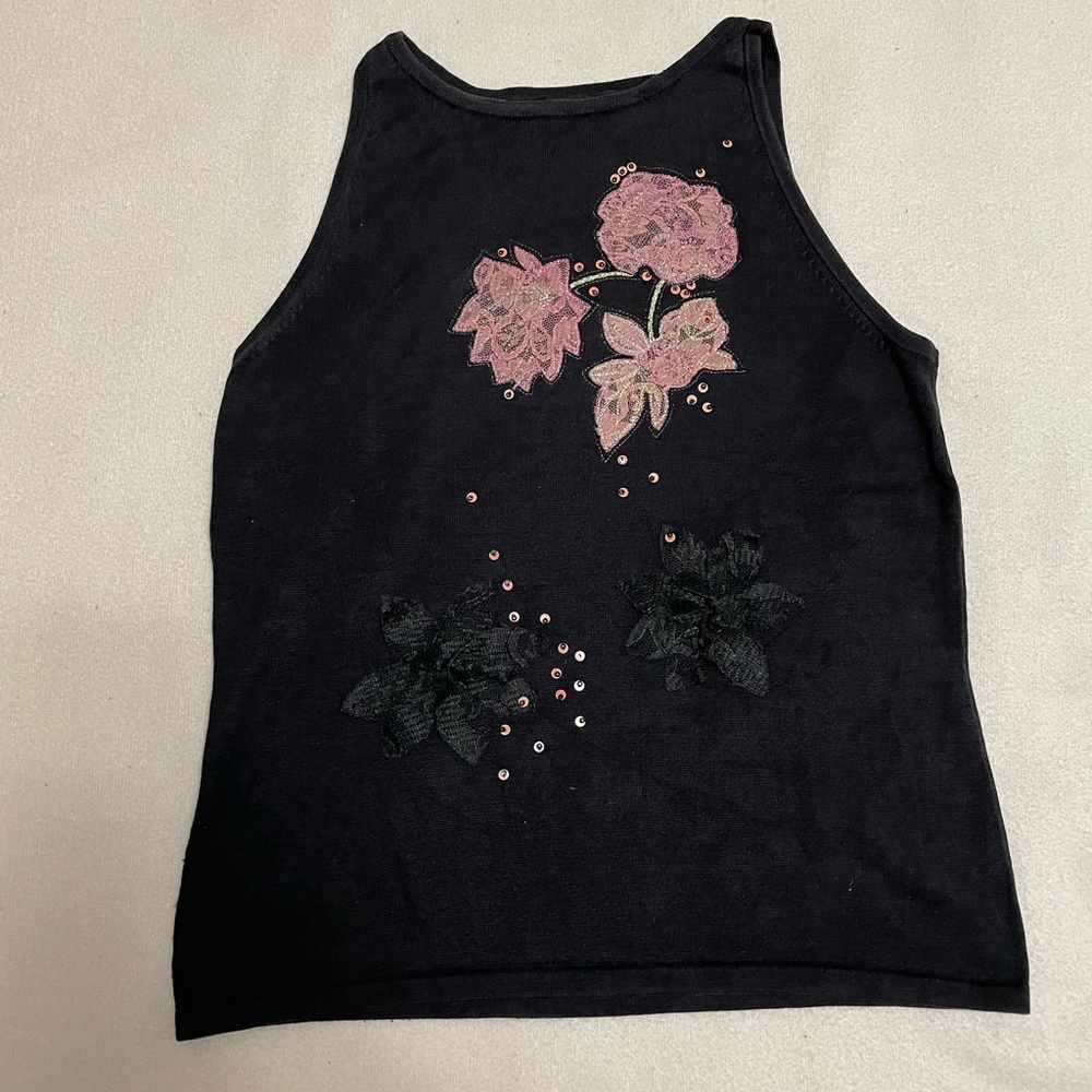 Express silk black tank top embroidered pink flowers and shiny decals (size M)